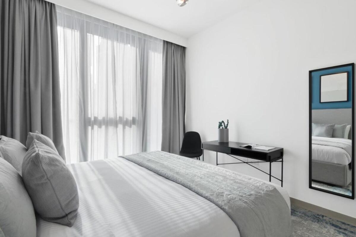Silkhaus modish 1BDR in Downtown heart BLVD Heights