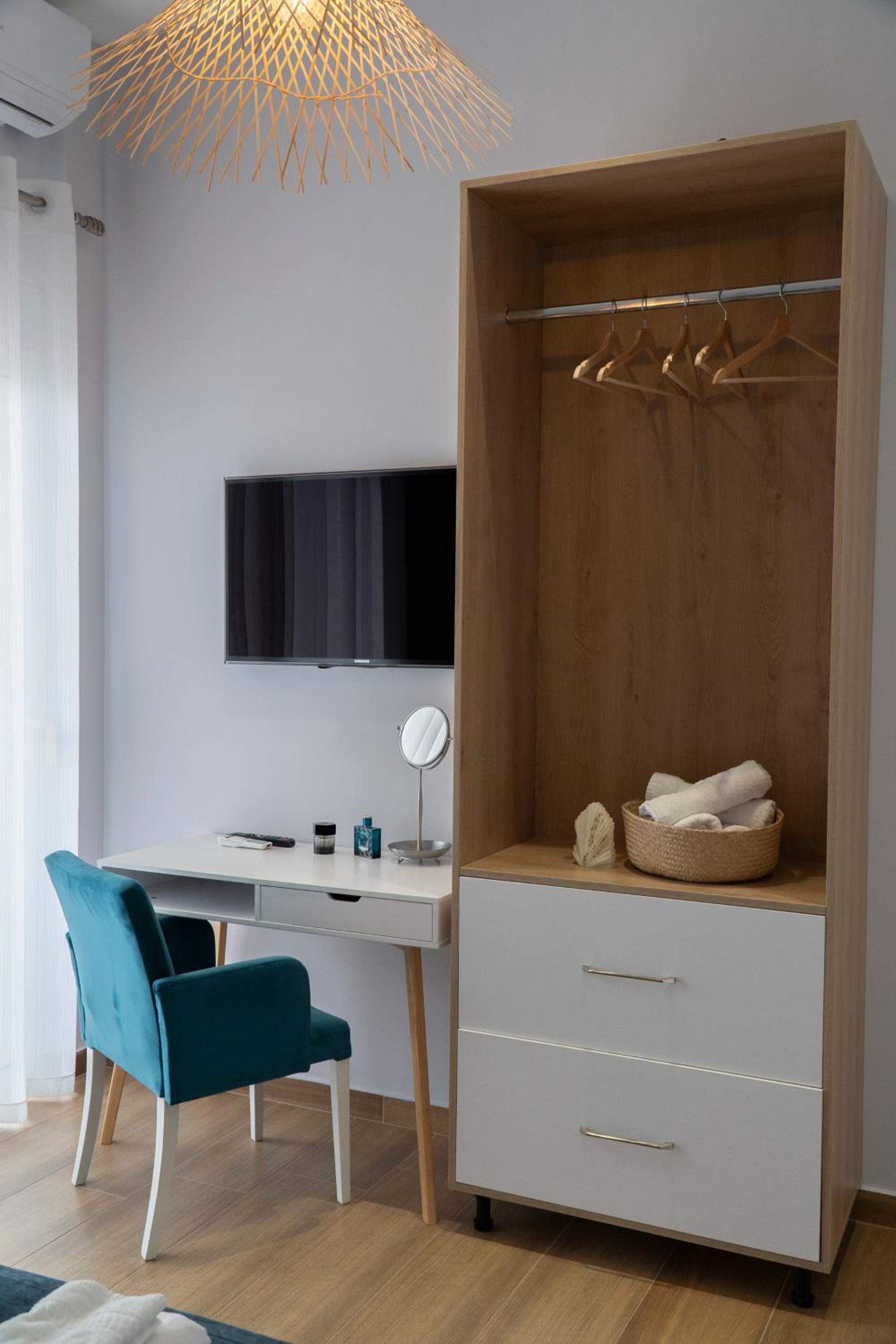 Memories Apartments