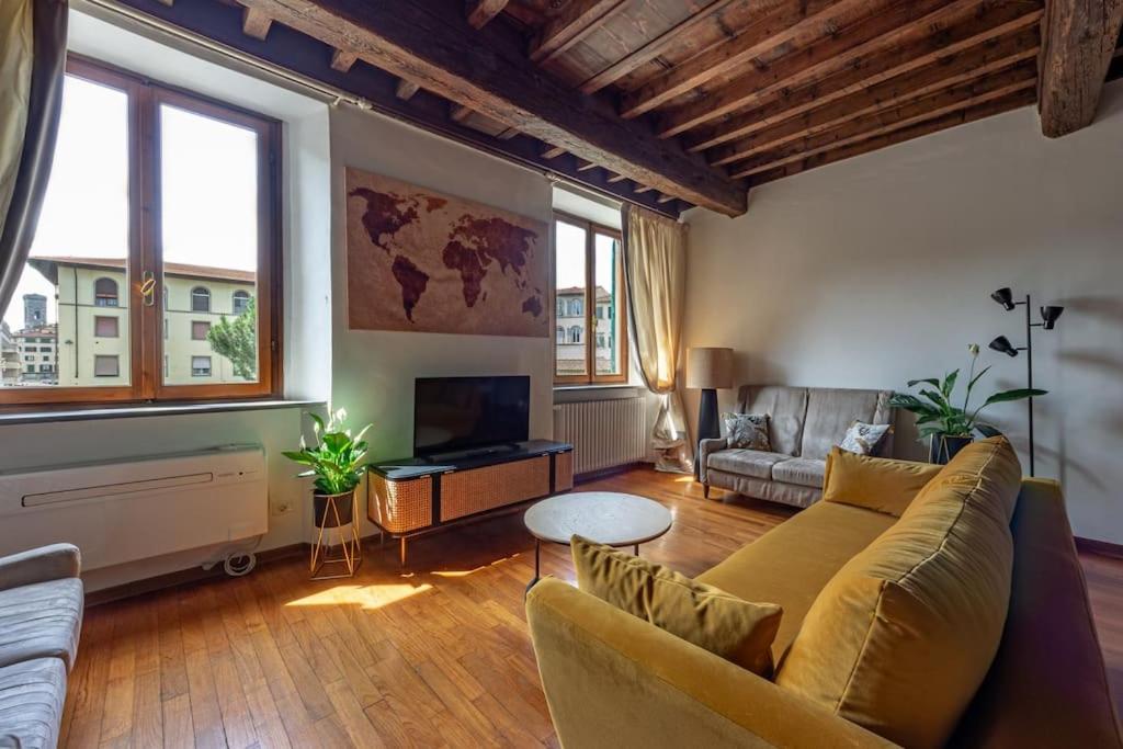 Ciompi Lovely Apartment in Florence