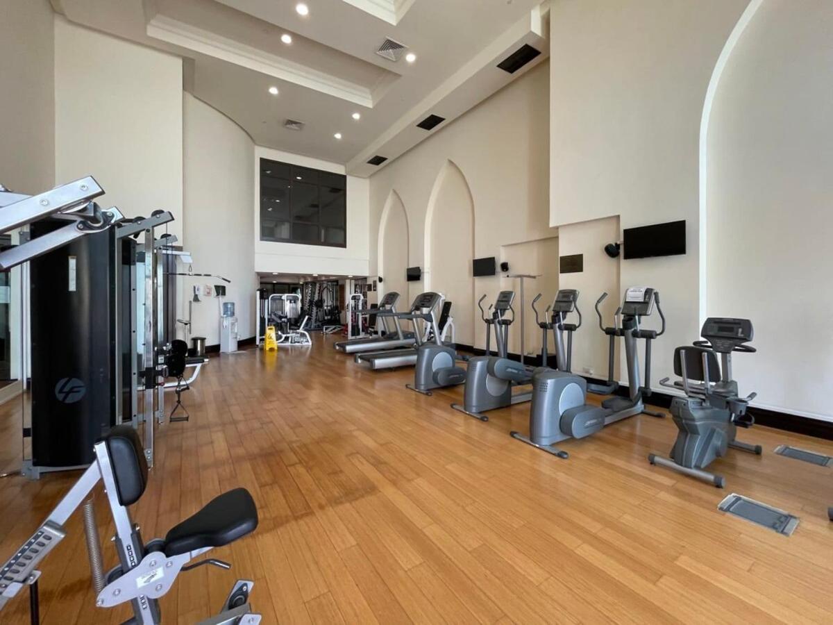 Silkhaus stunning 1BDR with access to Souq Al Bahar in Downtown