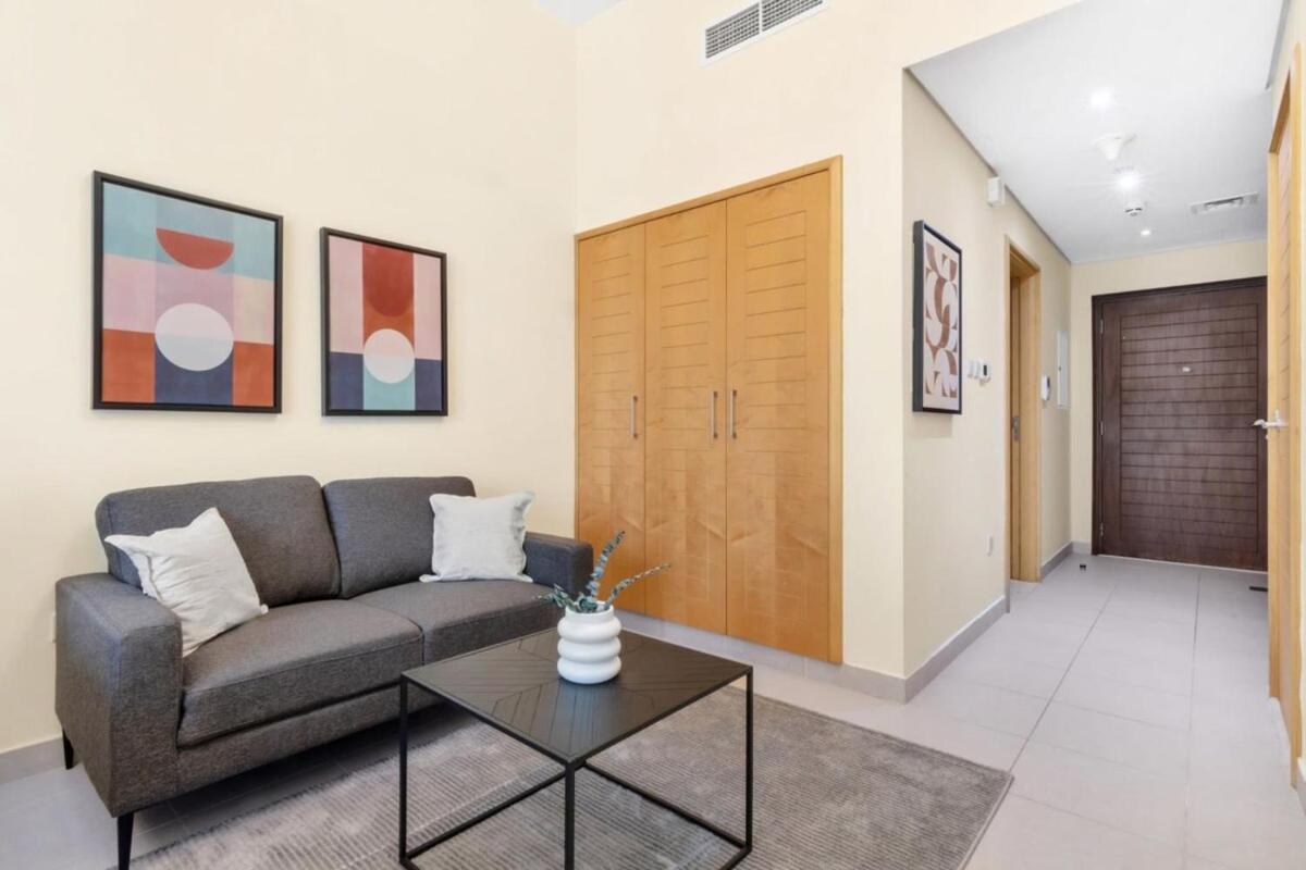 Silkhaus lovely studio with Downtown view in Boulevard central
