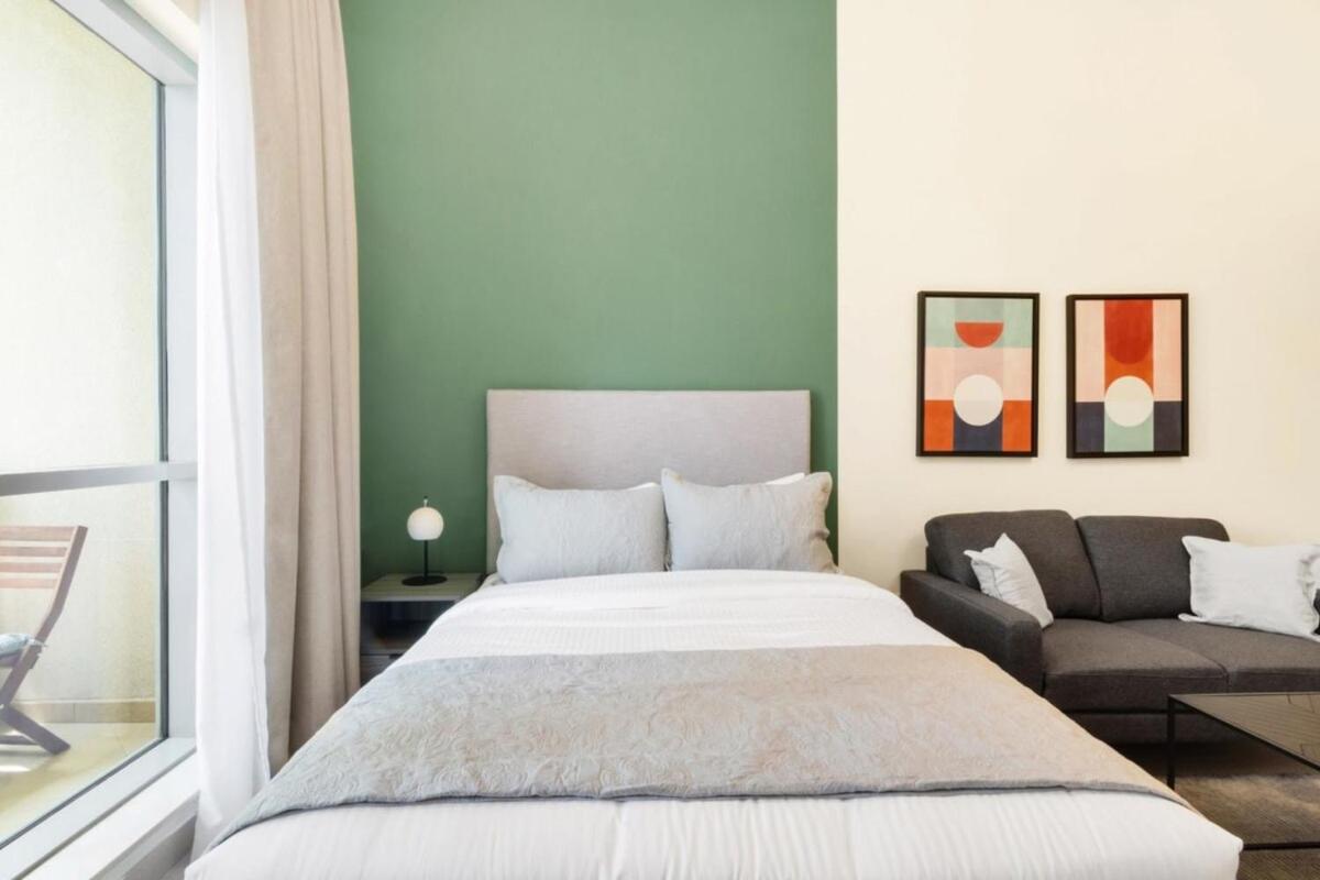 Silkhaus lovely studio with Downtown view in Boulevard central