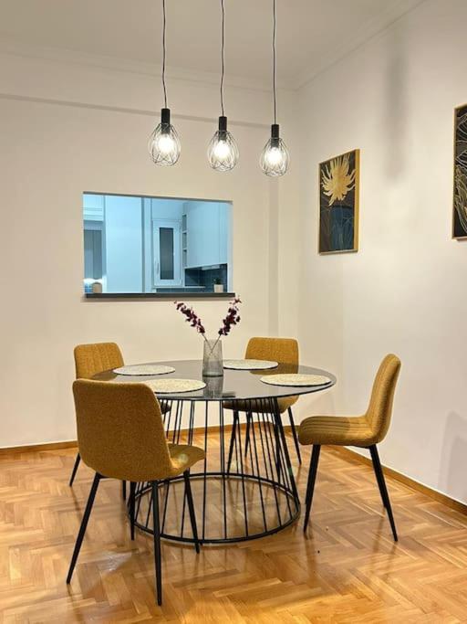 Egoiste Athens