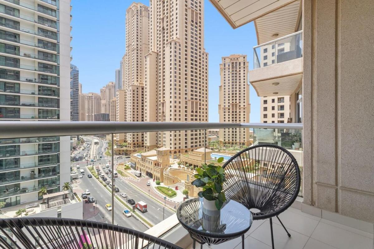 Silkhaus Marina View 1-Bedroom Newly Furnished with Pool & Gym Access