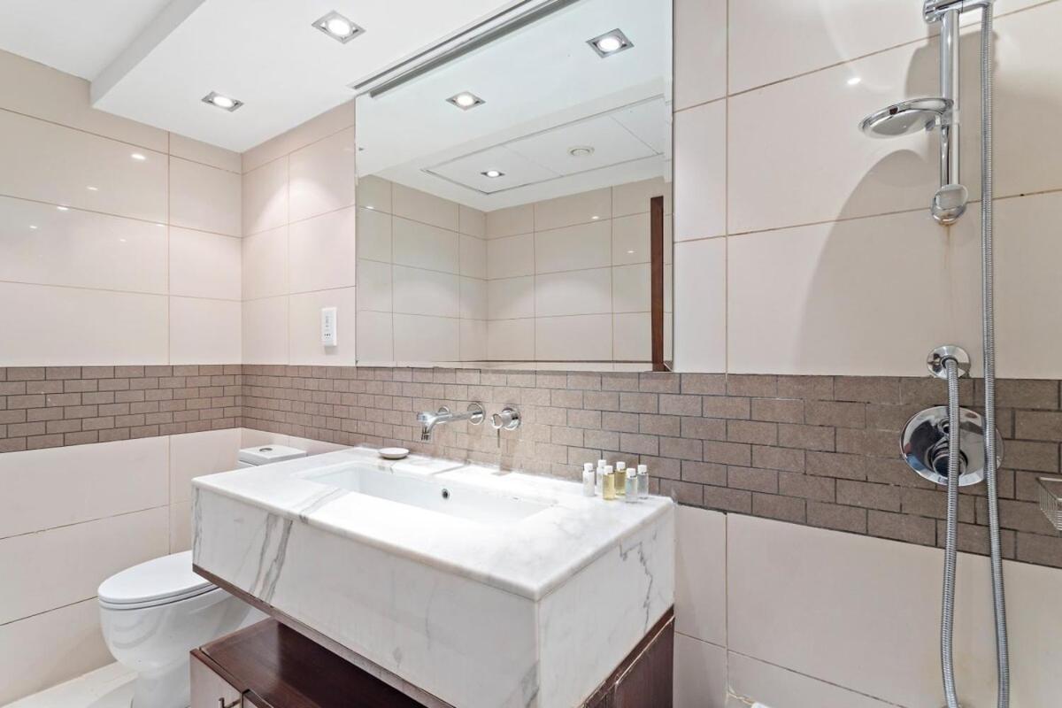 Silkhaus Marina View 1-Bedroom Newly Furnished with Pool & Gym Access