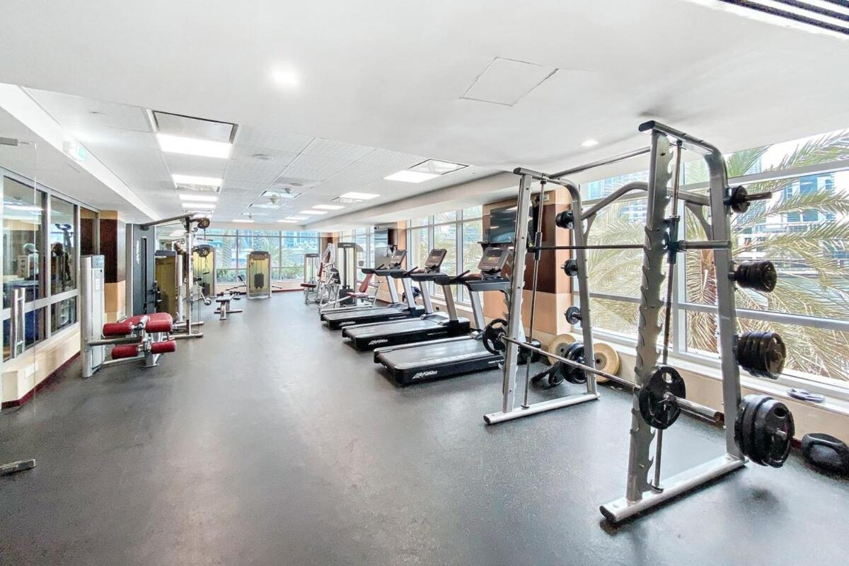 Silkhaus Marina View 1-Bedroom Newly Furnished with Pool & Gym Access