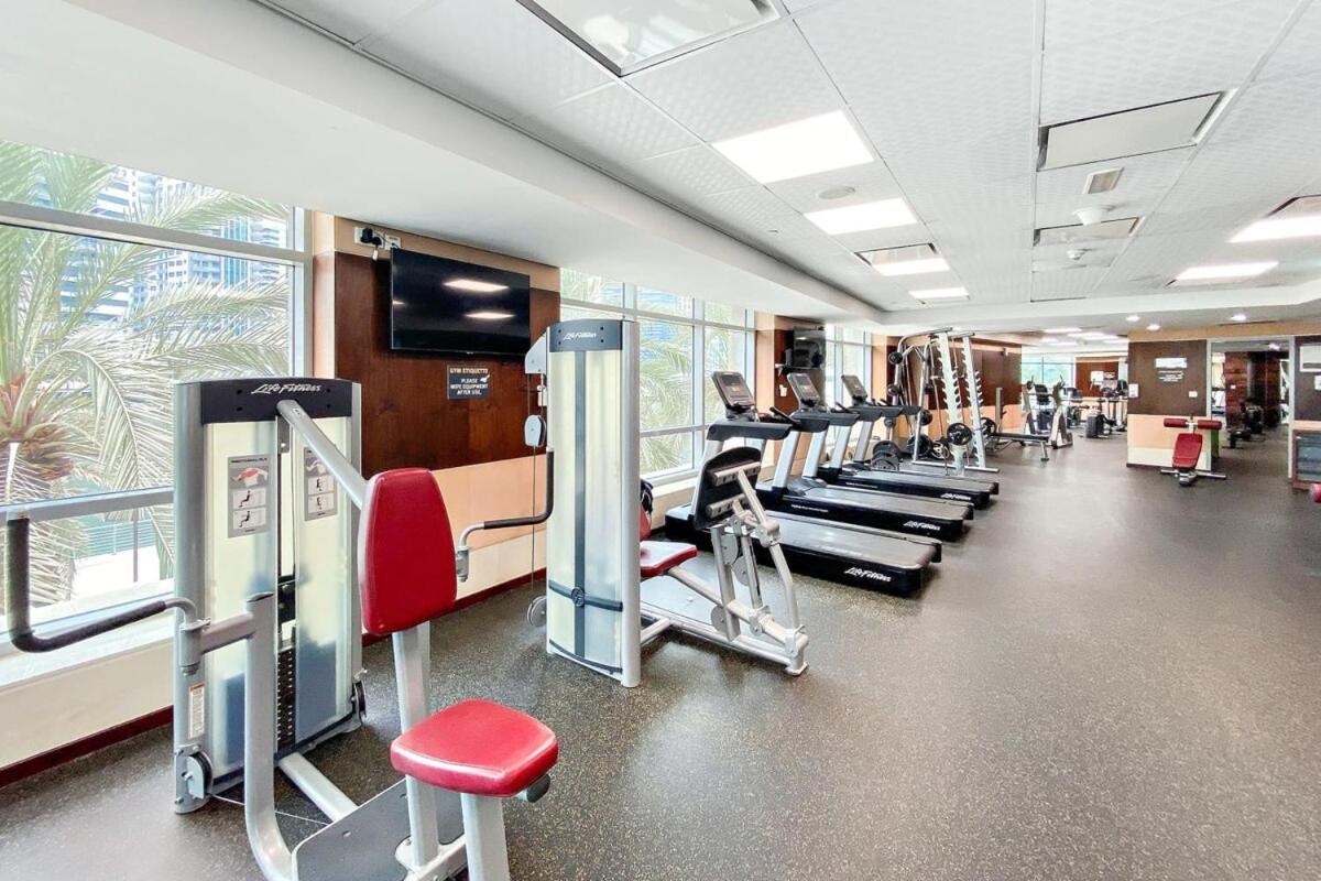 Silkhaus Marina View 1-Bedroom Newly Furnished with Pool & Gym Access