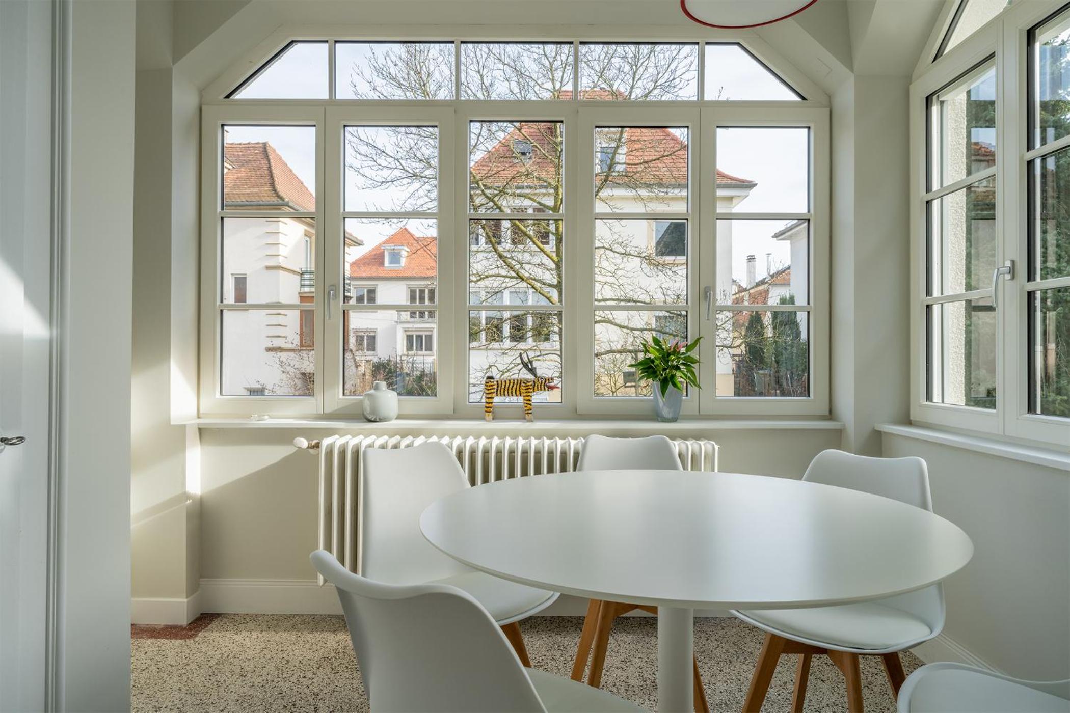 Le cocon d'Emma, terrasse, jardin et élégance dans maison de Maître
