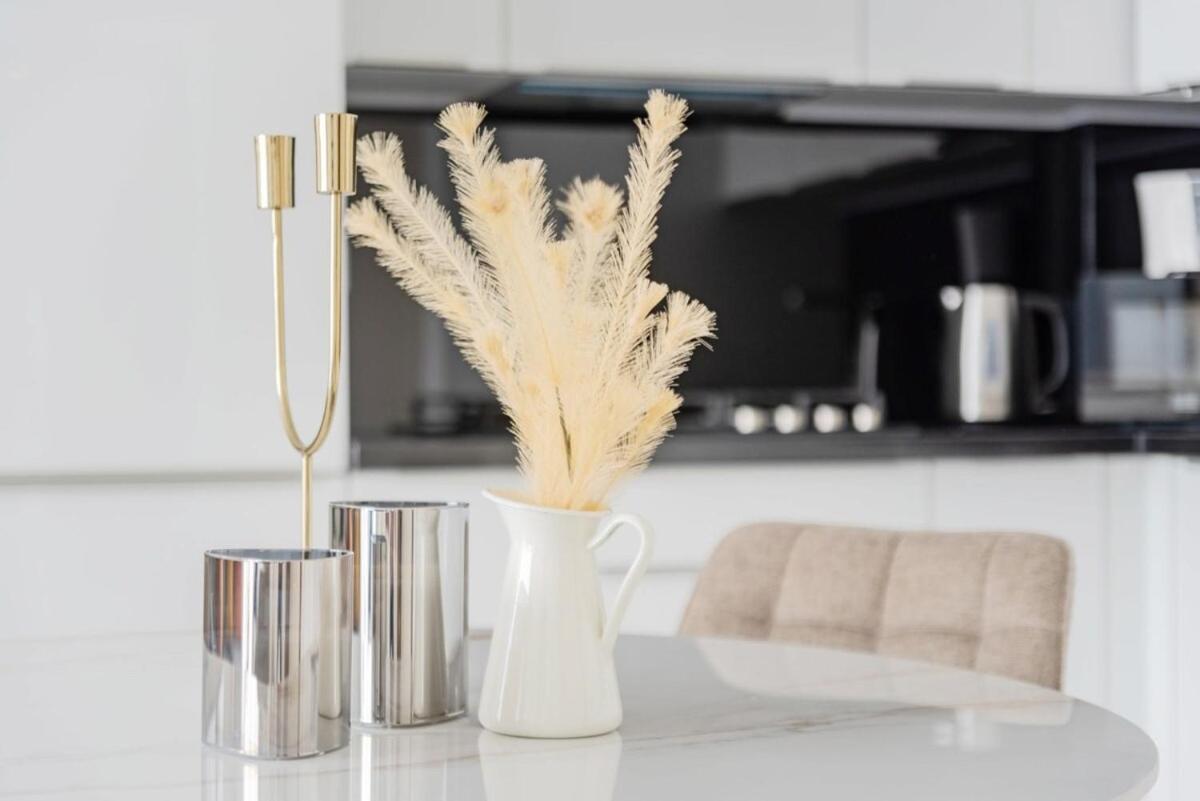 Silkhaus modern 1BDR with Canal View by in Business Bay