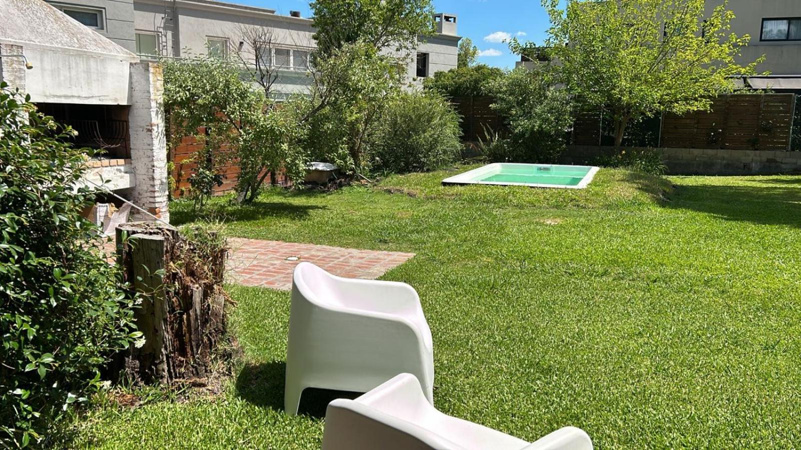 Casa Country Golf Club, Pagos en USD