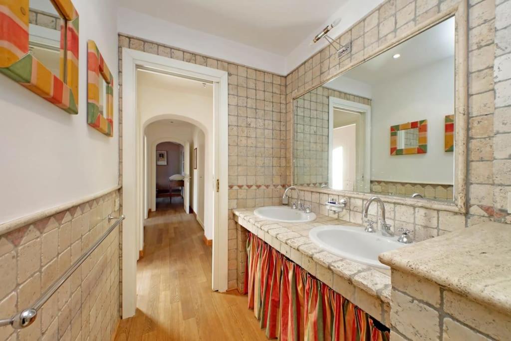 Piscinula - Charming stay in Trastevere