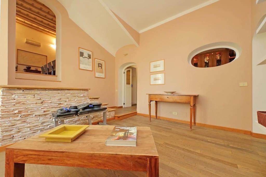 Piscinula - Charming stay in Trastevere
