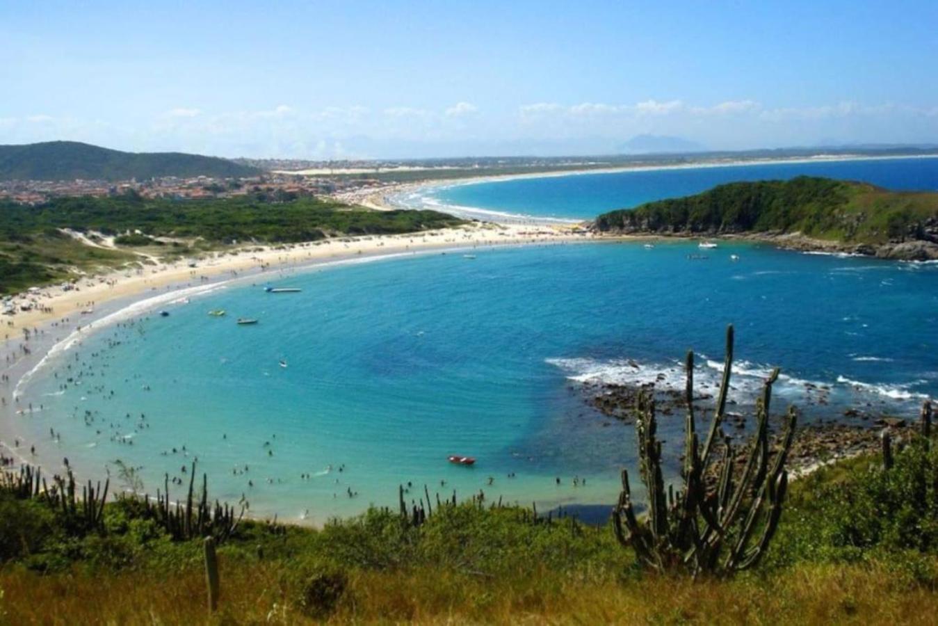 Flat Âncora -Apto Standard Pé na Areia na Praia do Peró