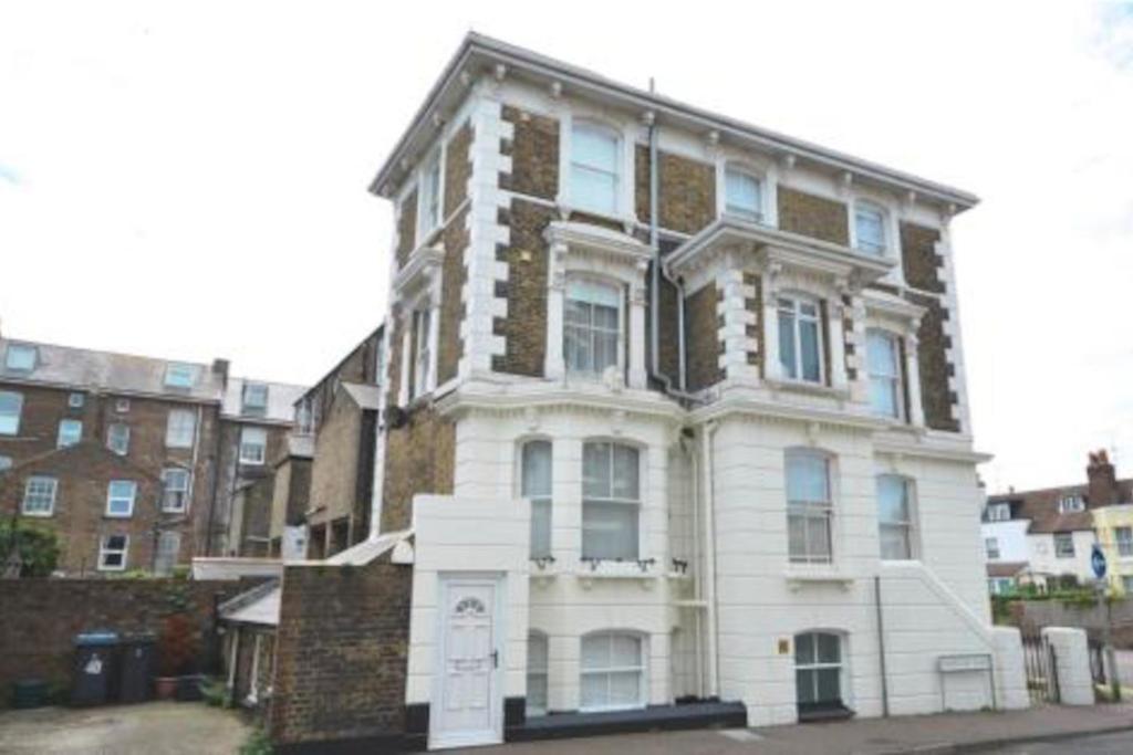 Beautiful Victorian Coastal Holiday Home