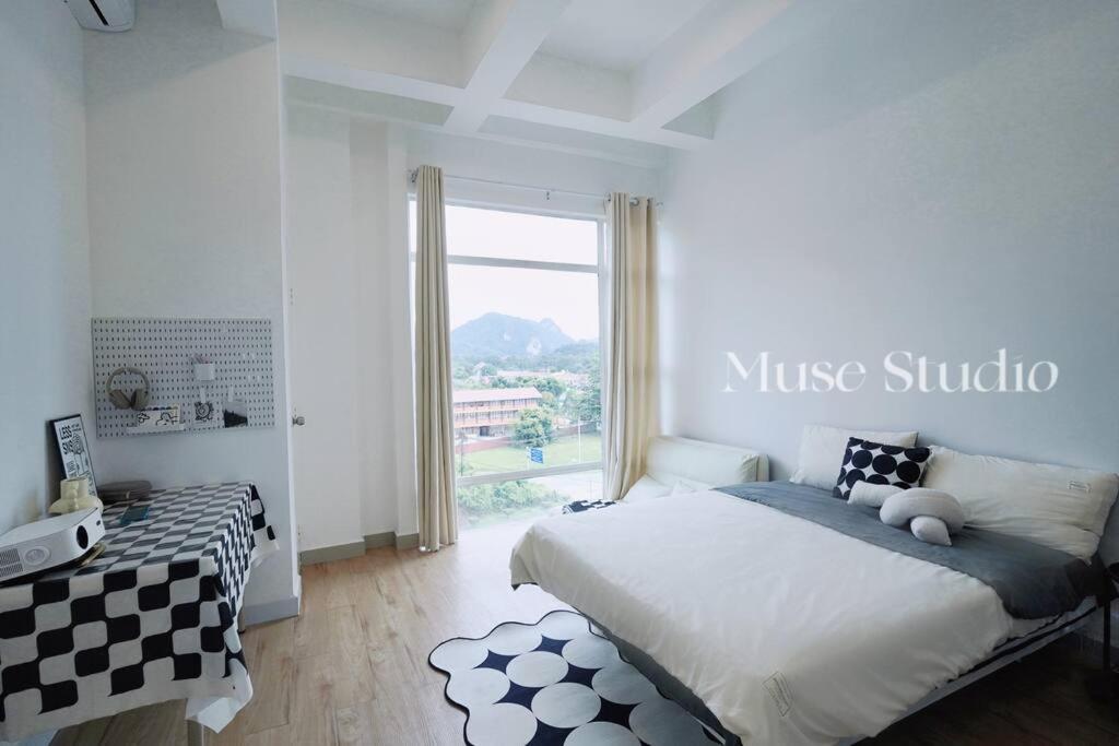 Muse Studio @CBD with pool photo 1