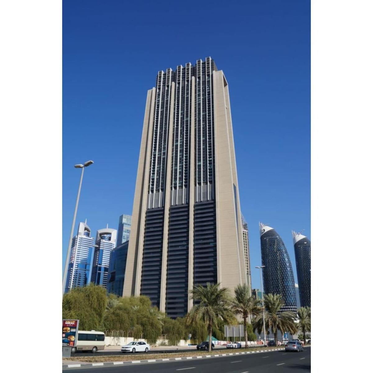 Silkhaus contemporary 1BDR with Downtown view in DIFC