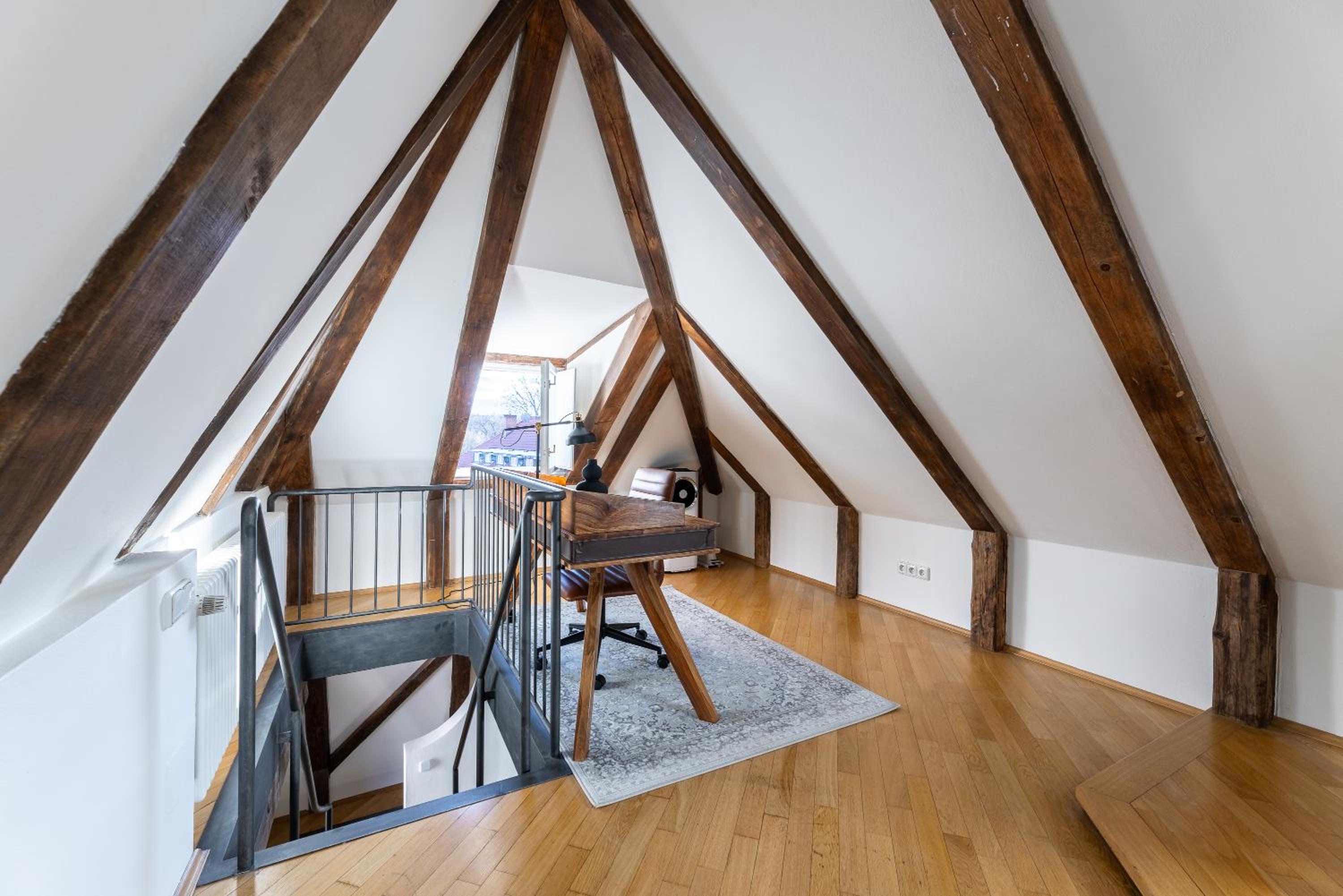 Luxury Retreat Apartments near Charles Bridge by EasyBNB Premium