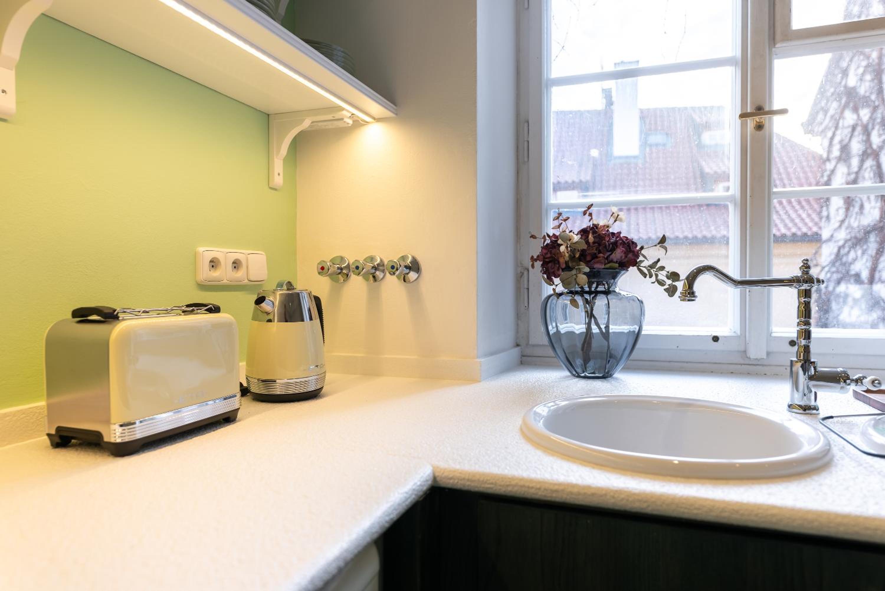 Luxury Retreat Apartments near Charles Bridge by EasyBNB Premium