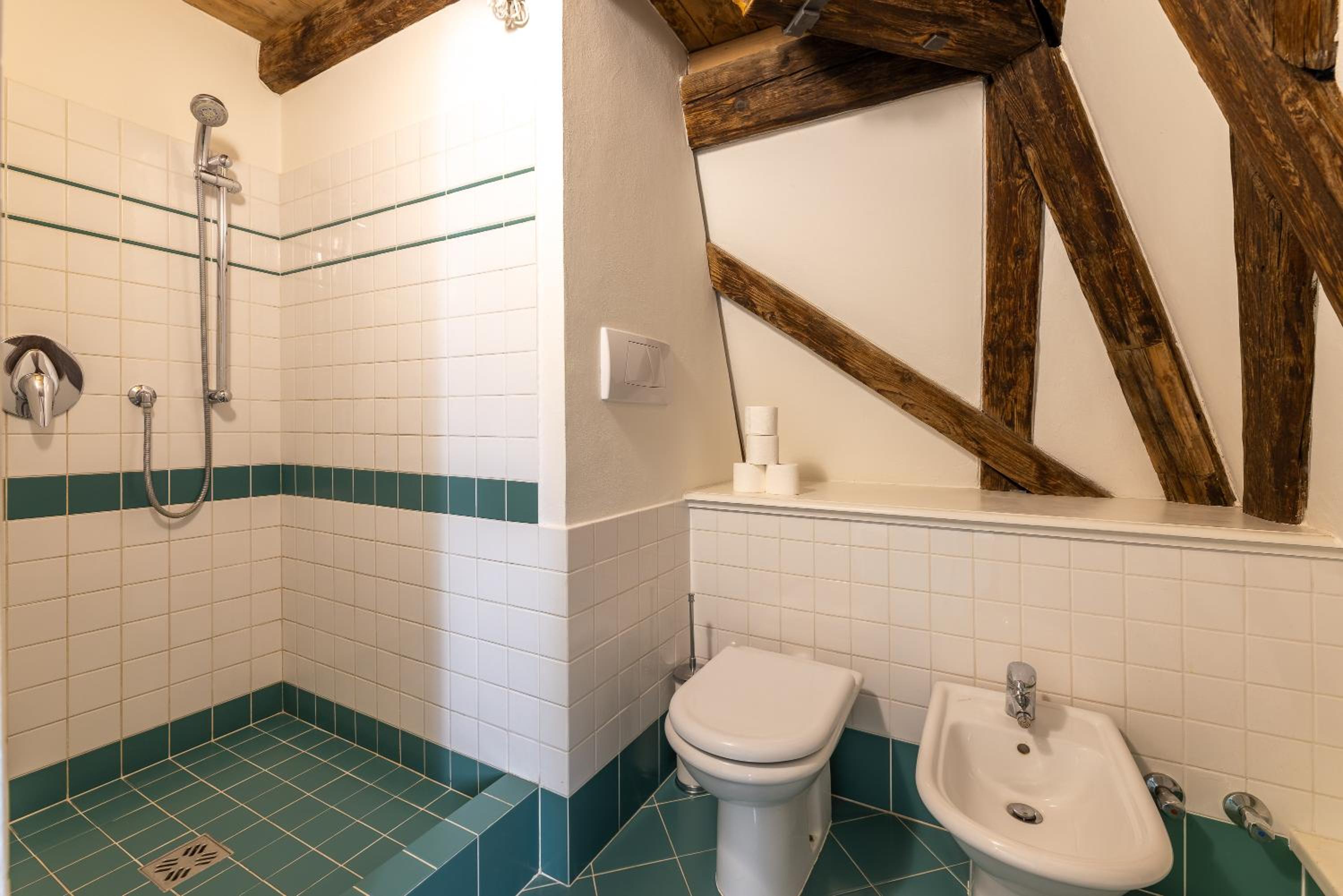Luxury Retreat Apartments near Charles Bridge by EasyBNB Premium