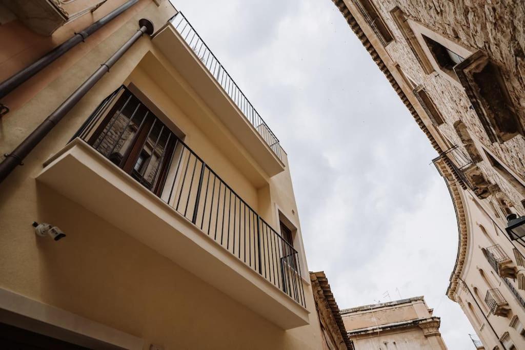 Comiso Teatro Aperto, appartamento in centro photo 2