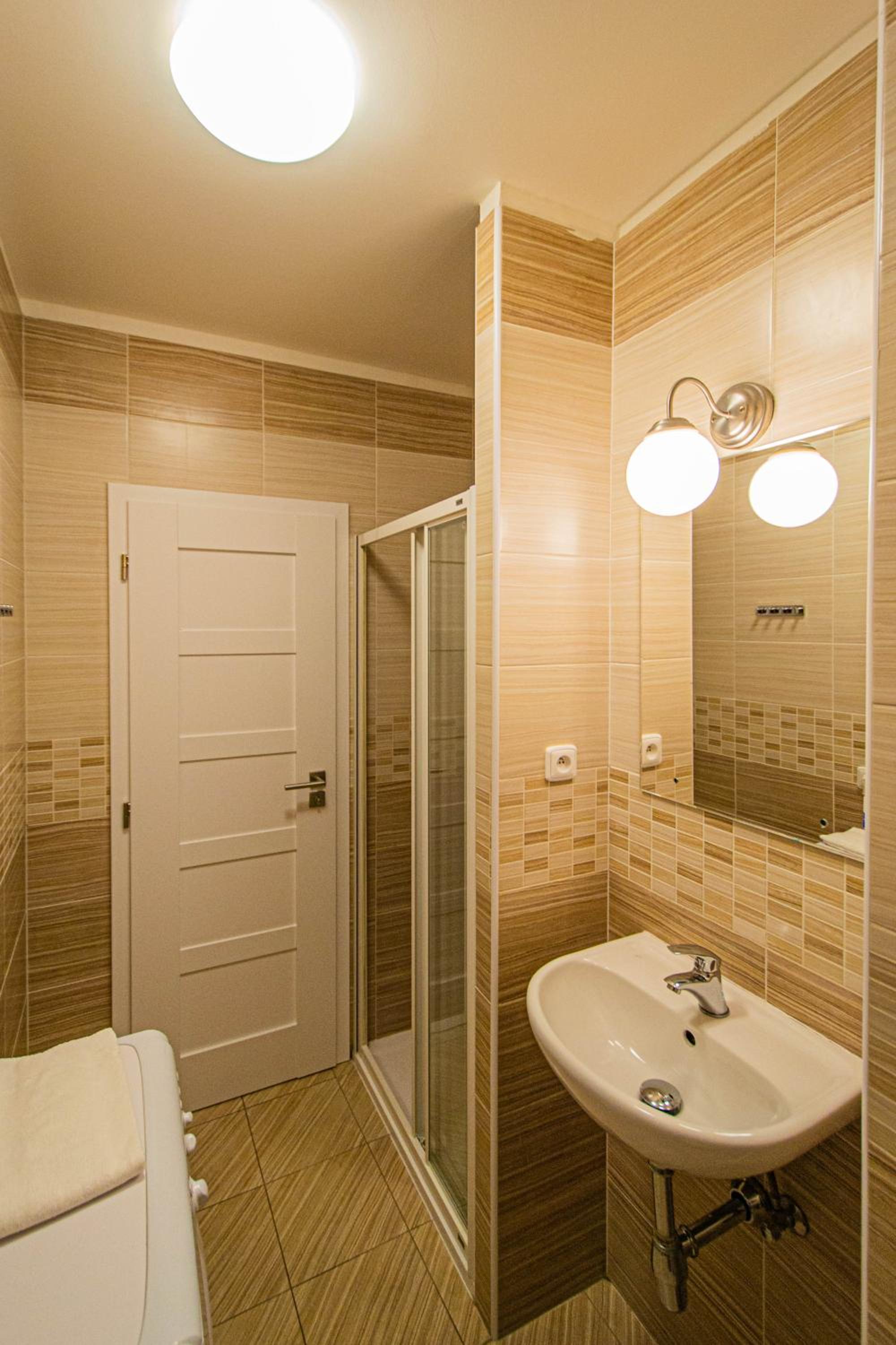 Old Town Rybna Apt by Ruterra