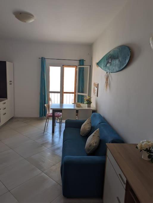 Family friendly 1 Bedroom Apt