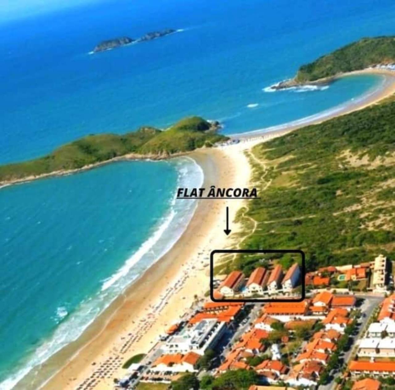 Flat Âncora -Apto Standard Pé na Areia na Praia do Peró