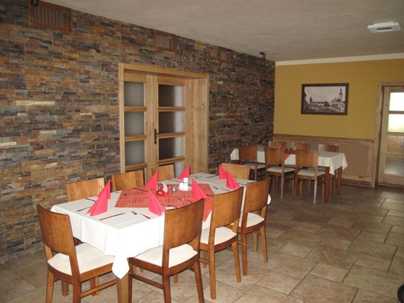 Penzion - Restaurace Na Mýtě