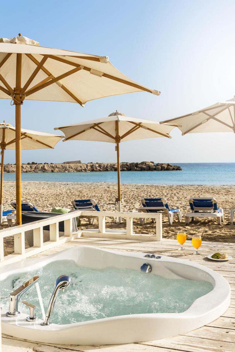 Jacuzzi
