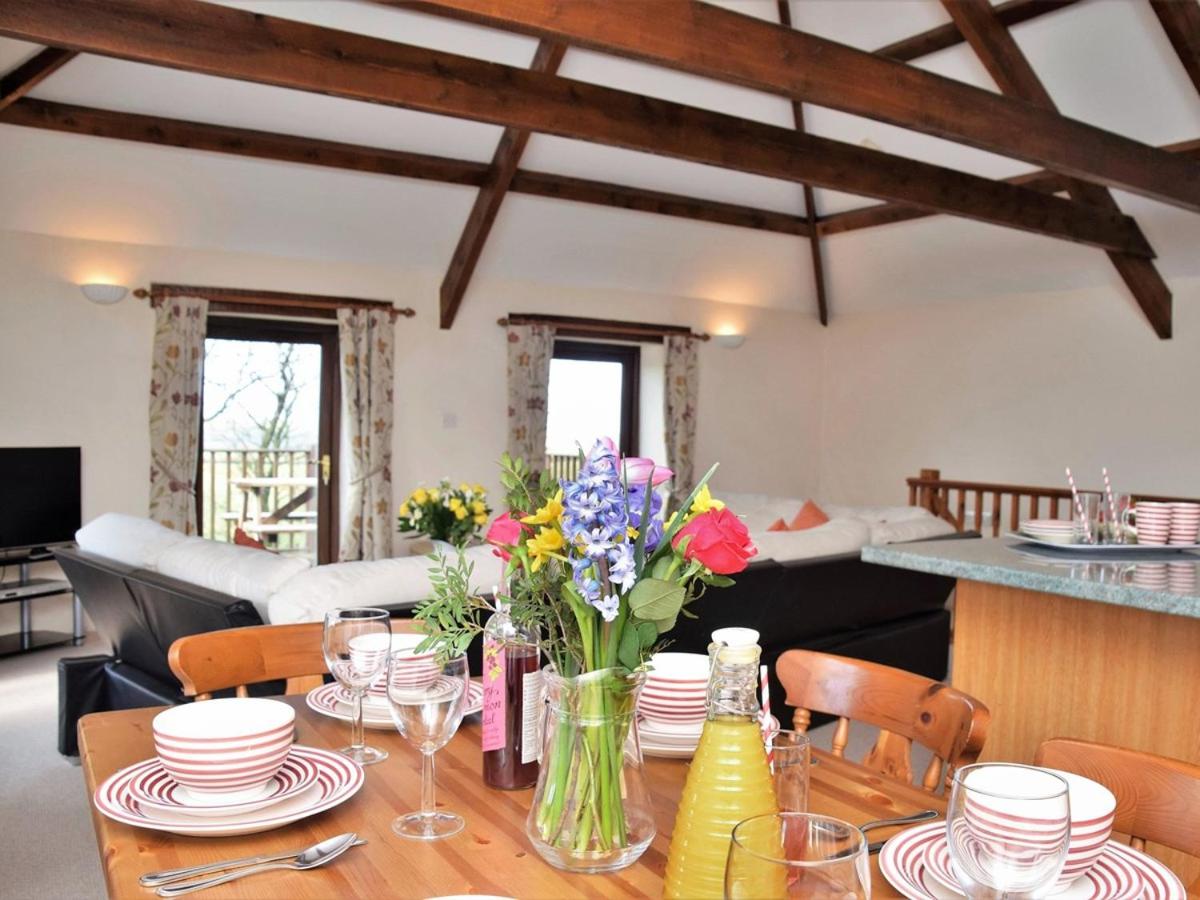 Fentrigan Manor Farm & Holiday Cottages