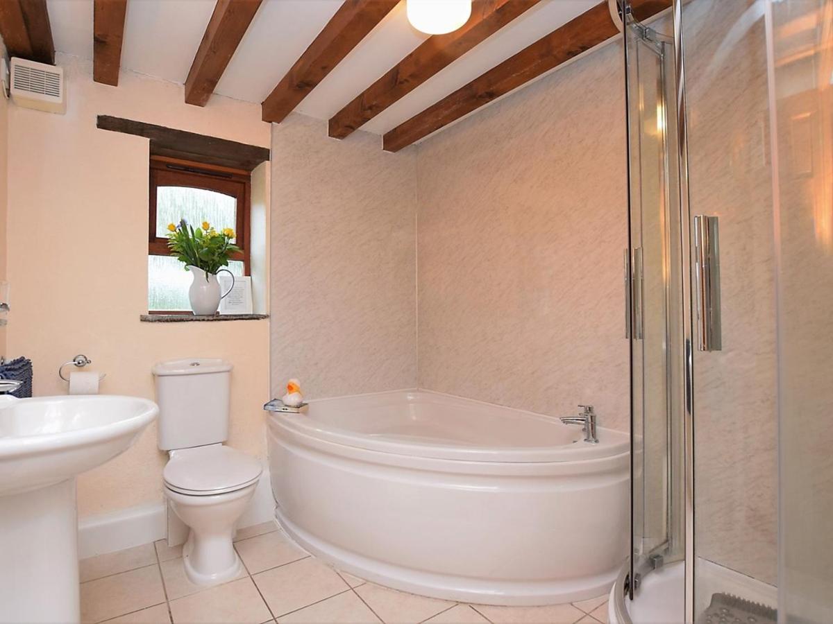Fentrigan Manor Farm & Holiday Cottages