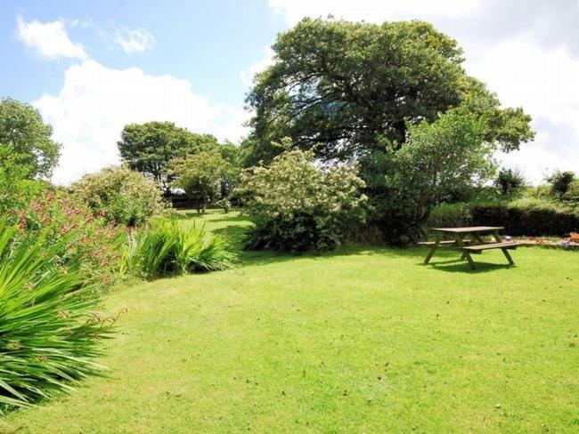 Fentrigan Manor Farm & Holiday Cottages
