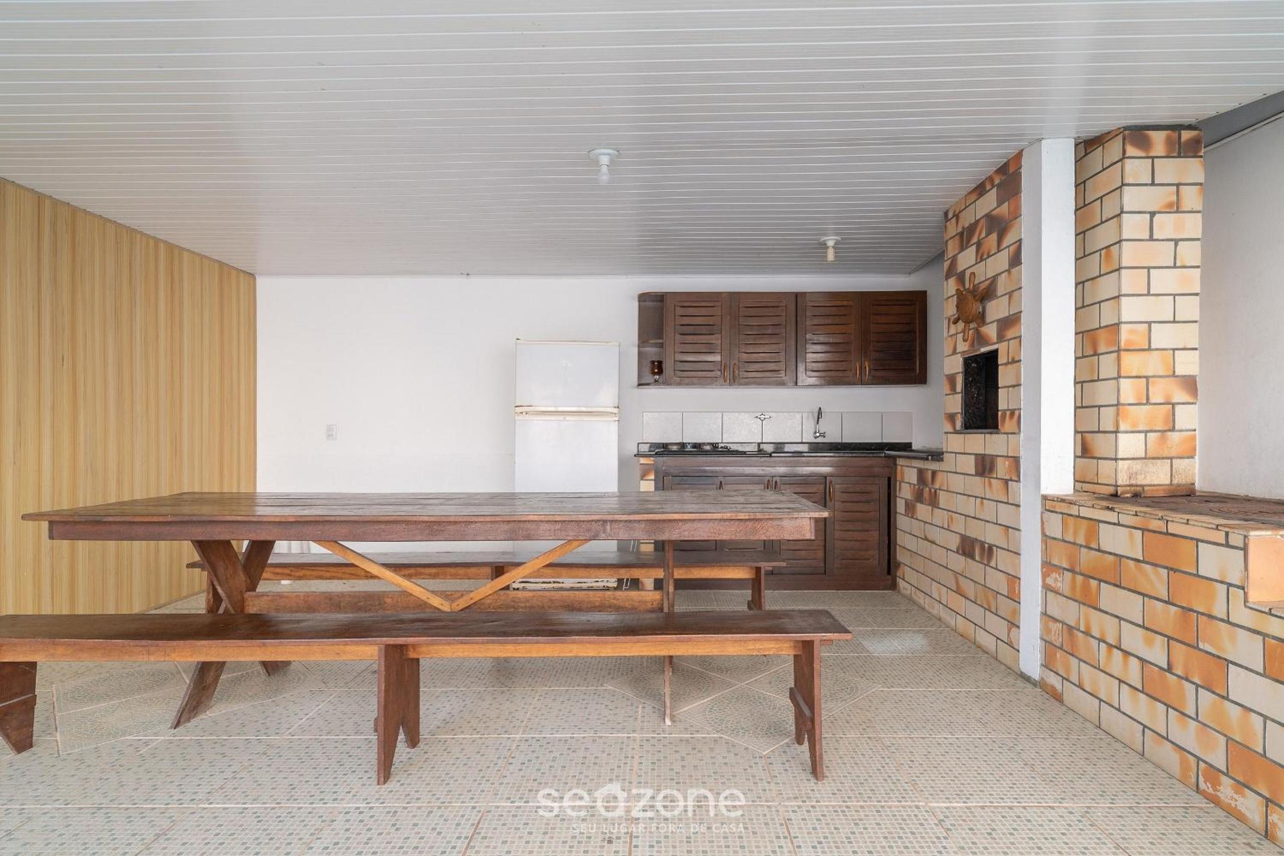 5BR Home w/ Pool in Penha Center BSL190