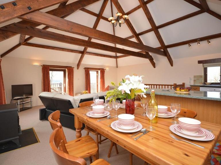 Fentrigan Manor Farm & Holiday Cottages