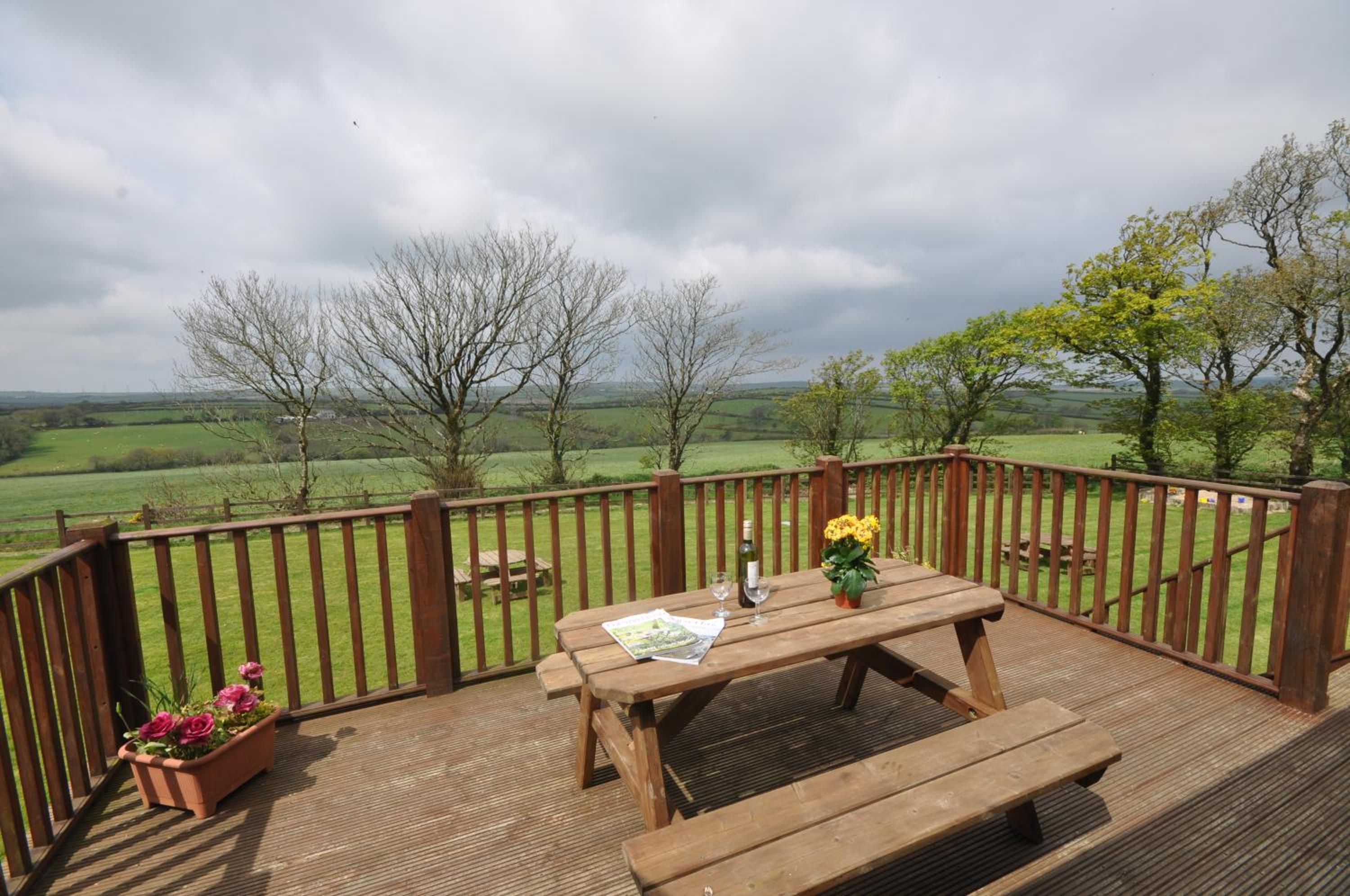 Fentrigan Manor Farm & Holiday Cottages