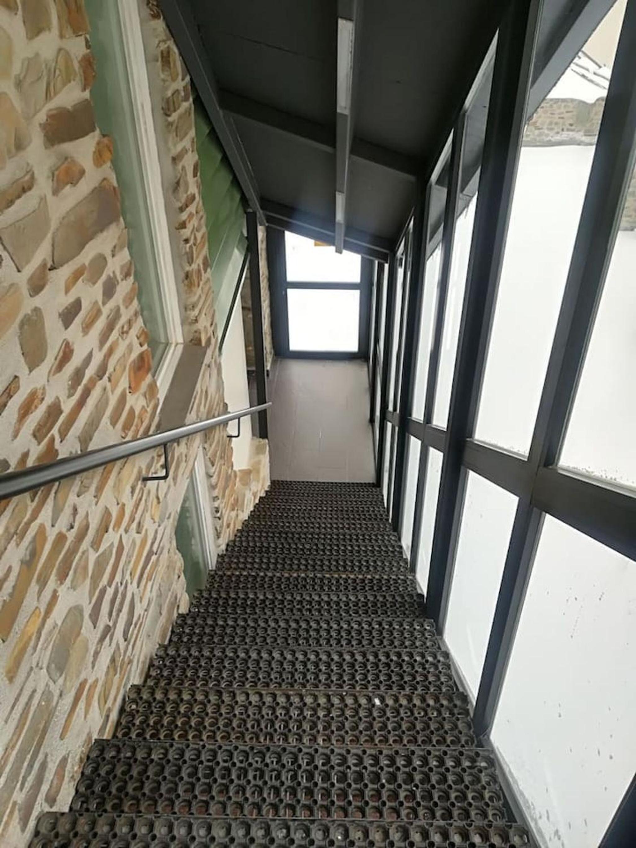 Photo 45