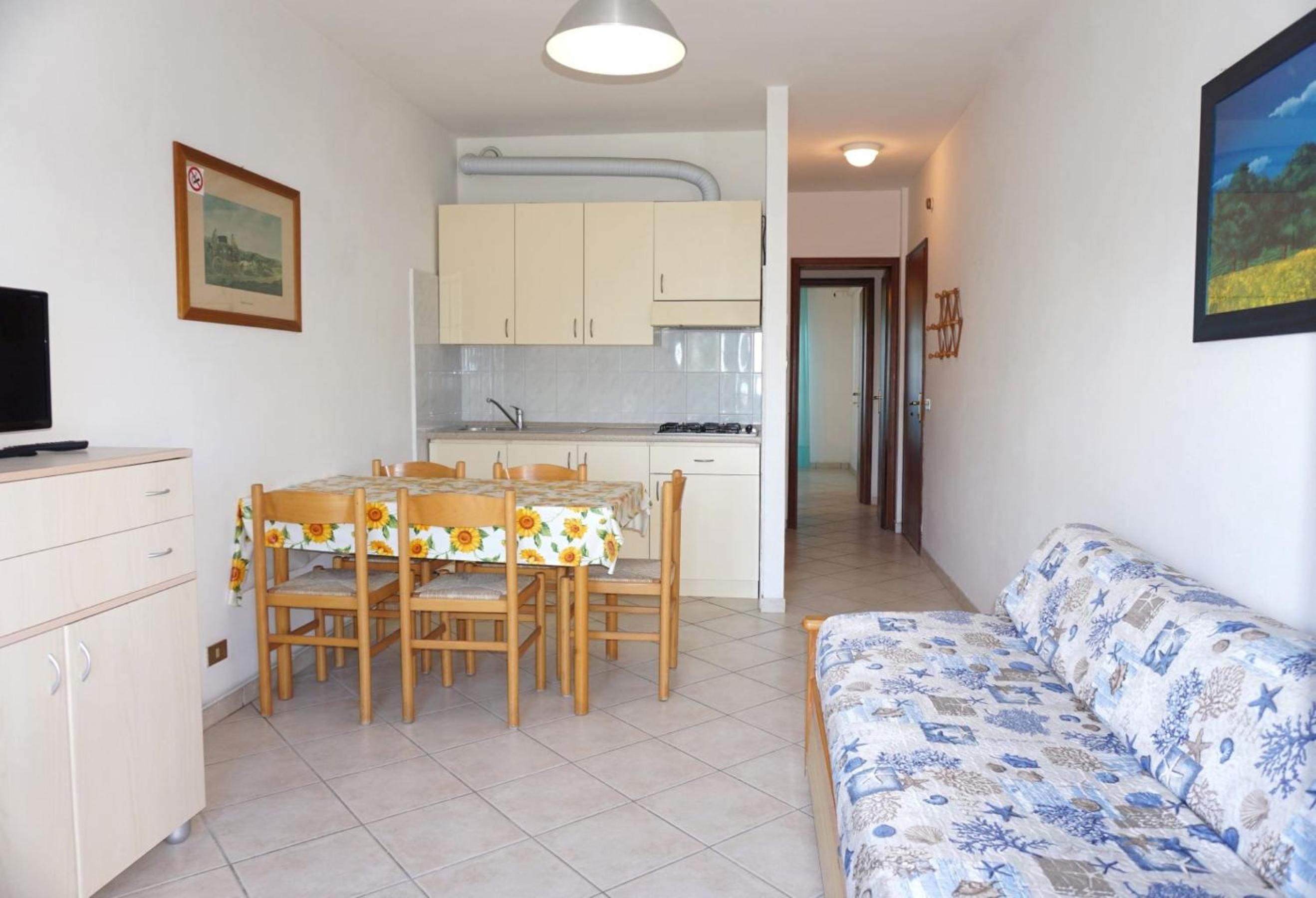 Cozy flat with balcony-Beahost