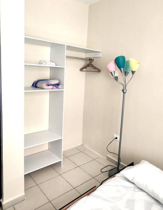 Bonita Casa en fraccionamiento privado cerca del aeropuerto - Property Image 9
