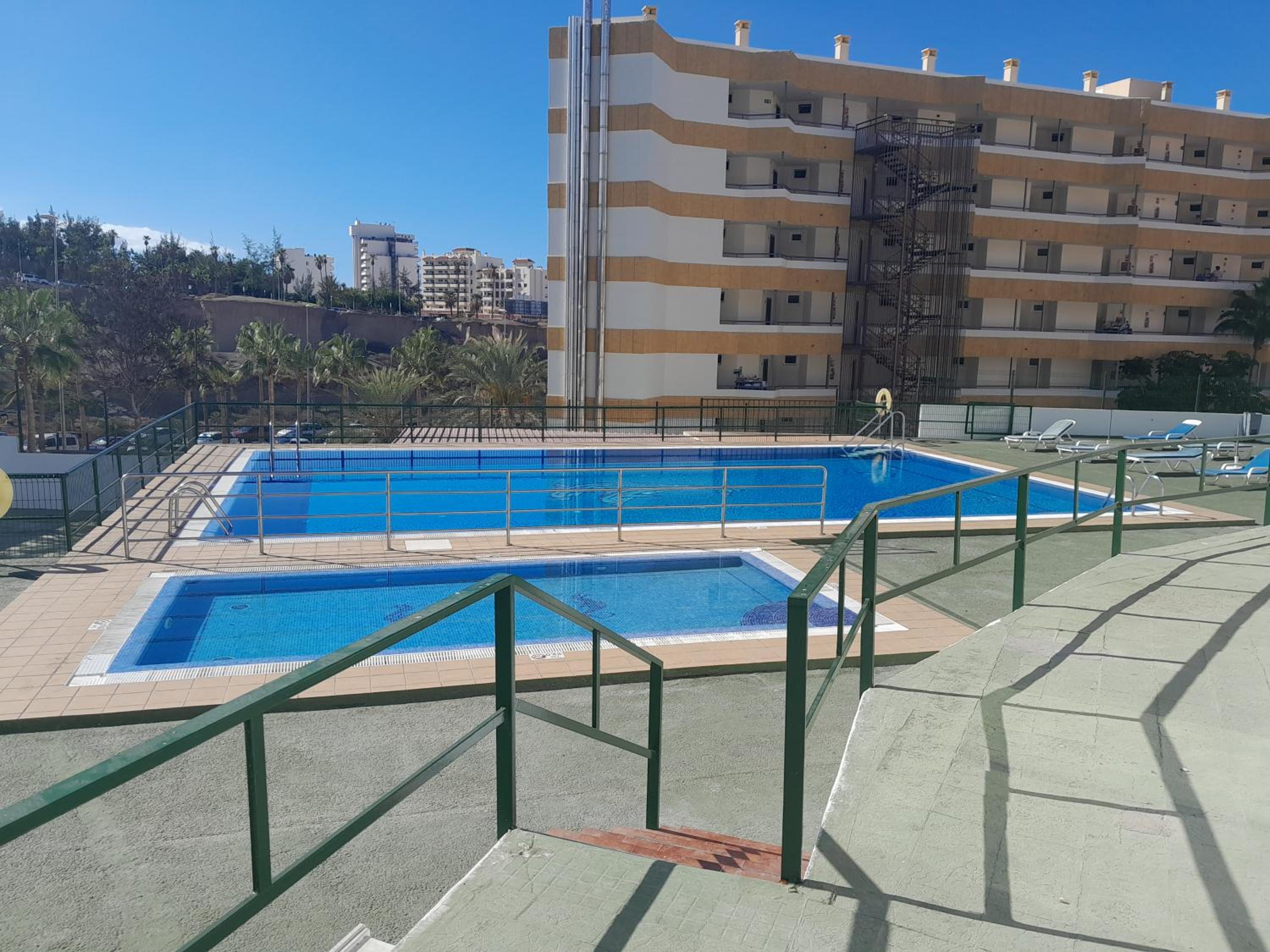 Las Terrazas WiFi Pool