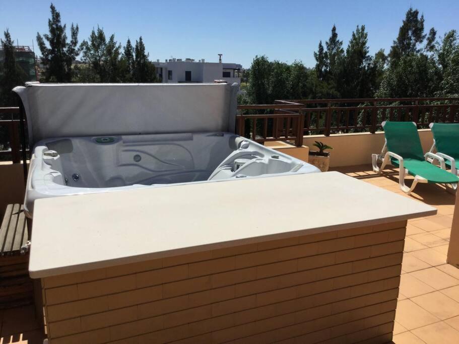 Apartment Rosmaninho-Hosted by Sweetstay