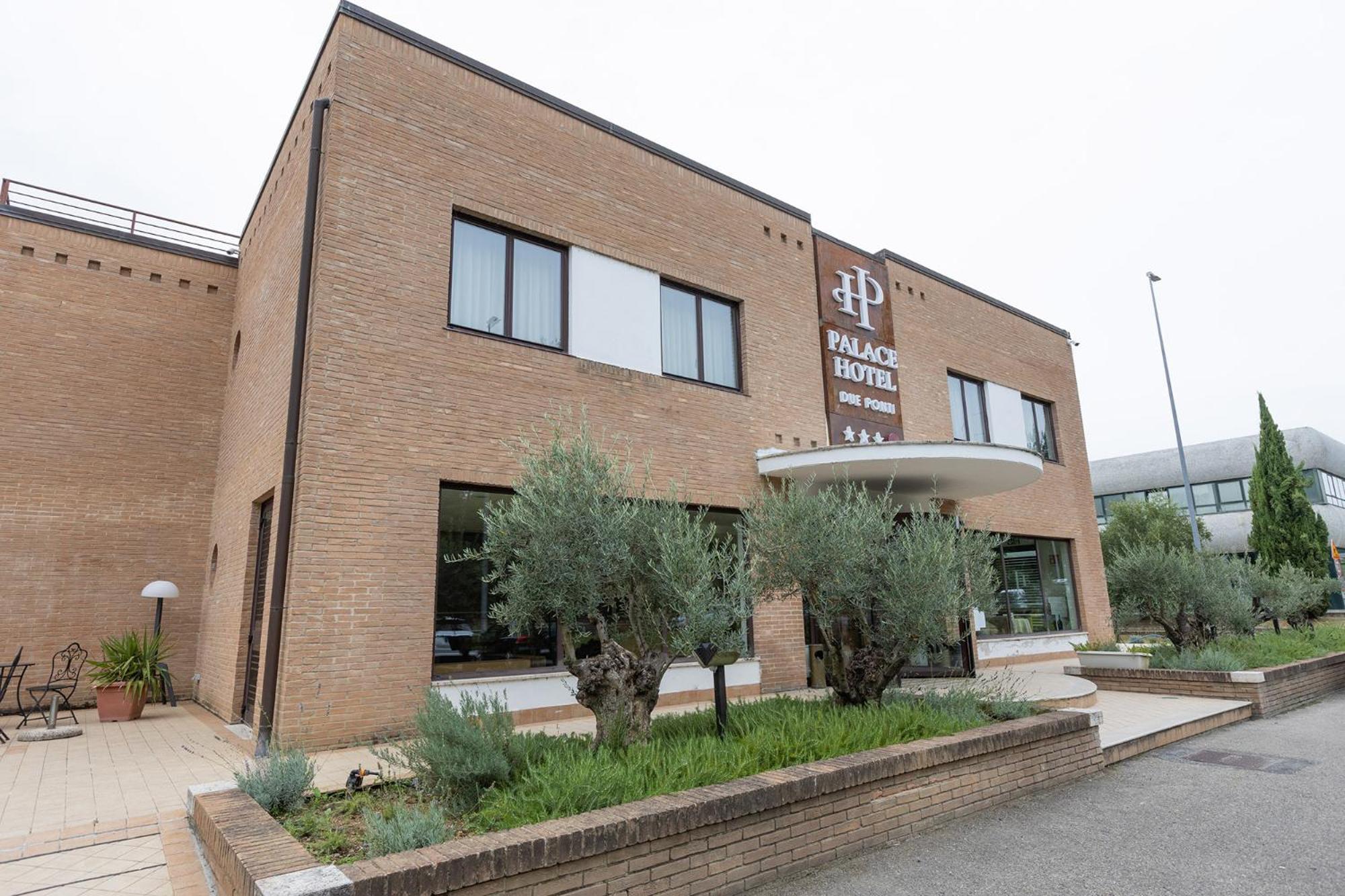 Hotel Palace Hotel Due Ponti - Image 1