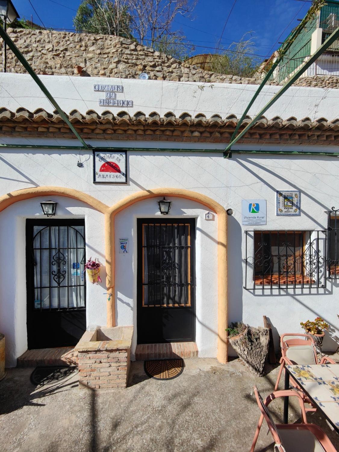 Cuevas El Abanico - VTAR vivienda turística de alojamiento rural