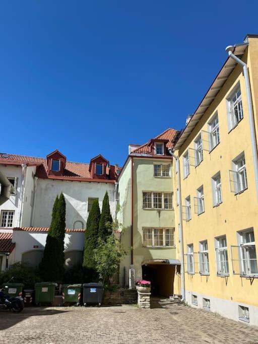 Tallinn Vacations - Cozy unique stay in old town - Property Image 1