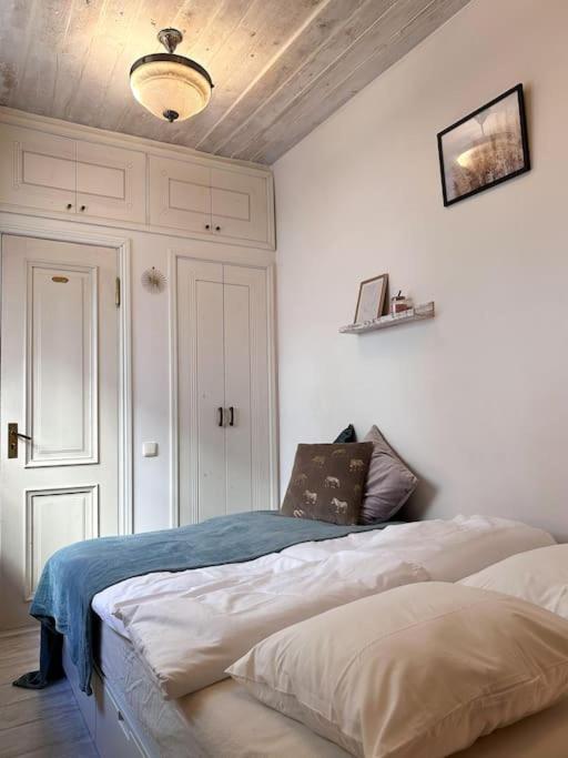 Tallinn Vacations - Cozy  unique stay in old town - Property Image 2