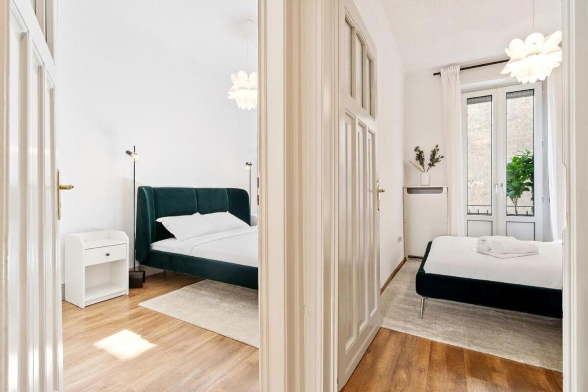 Stylish 2BR Stay in Luxembourg Gare view 4