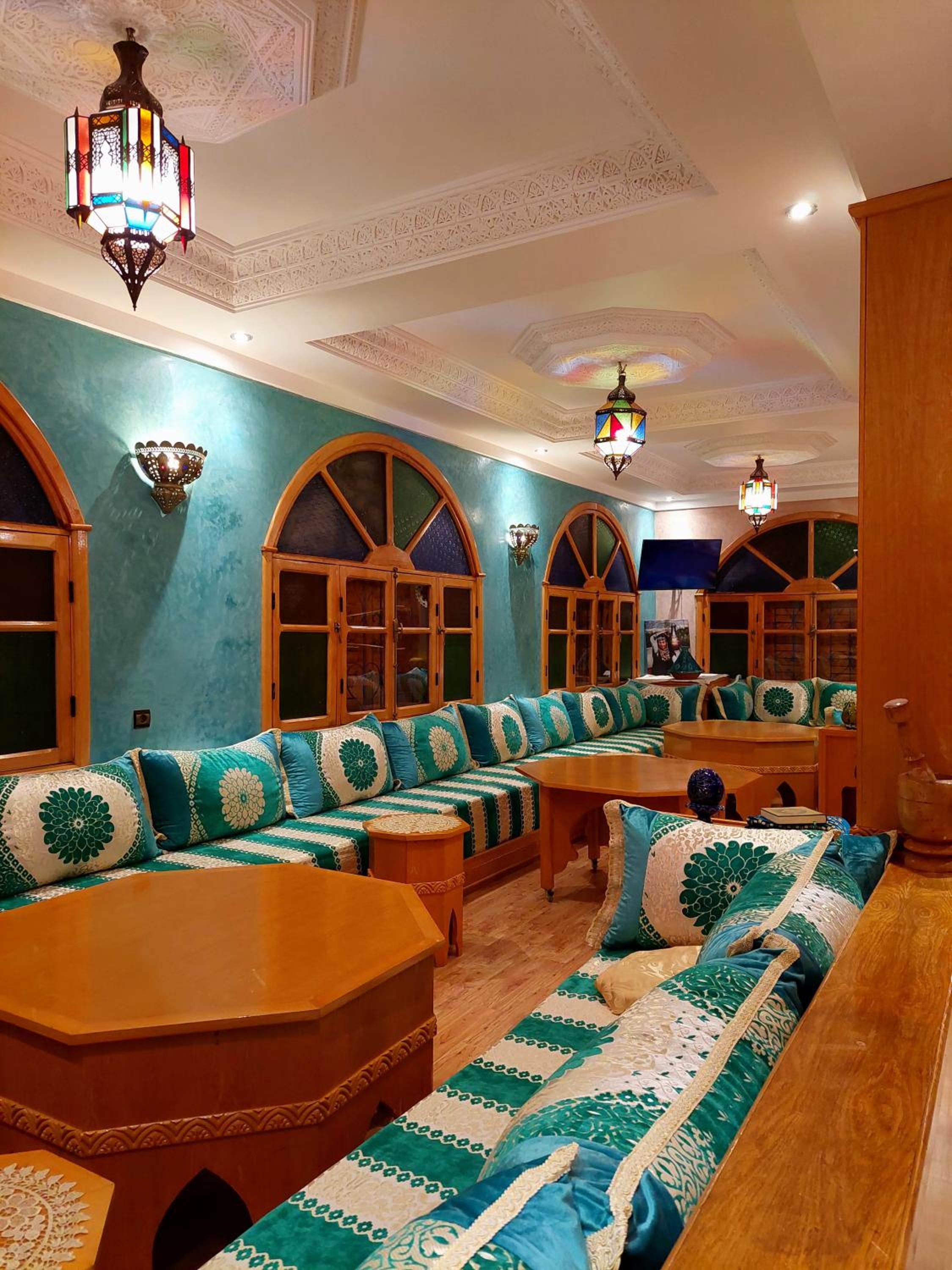 lounge