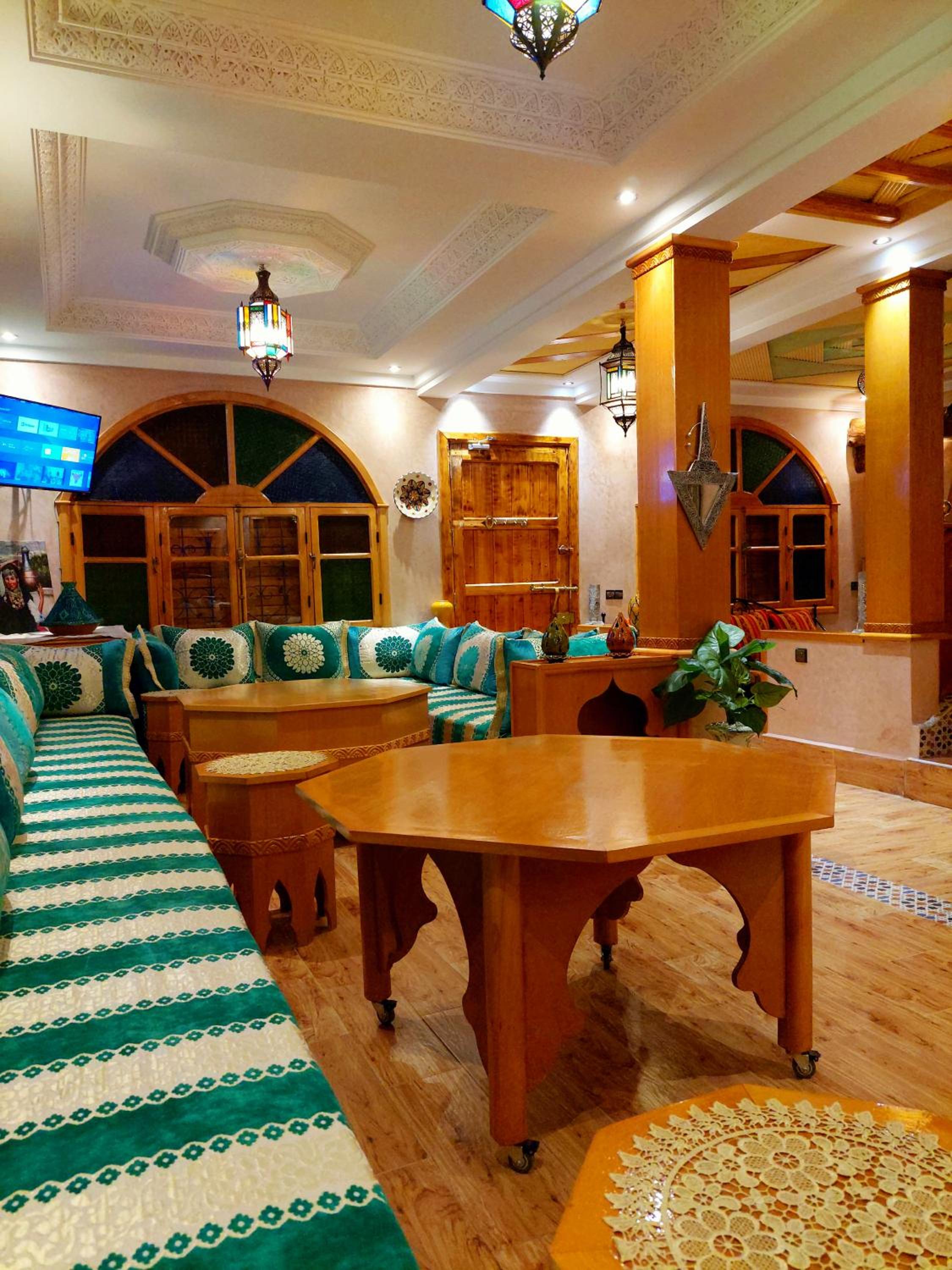 lounge