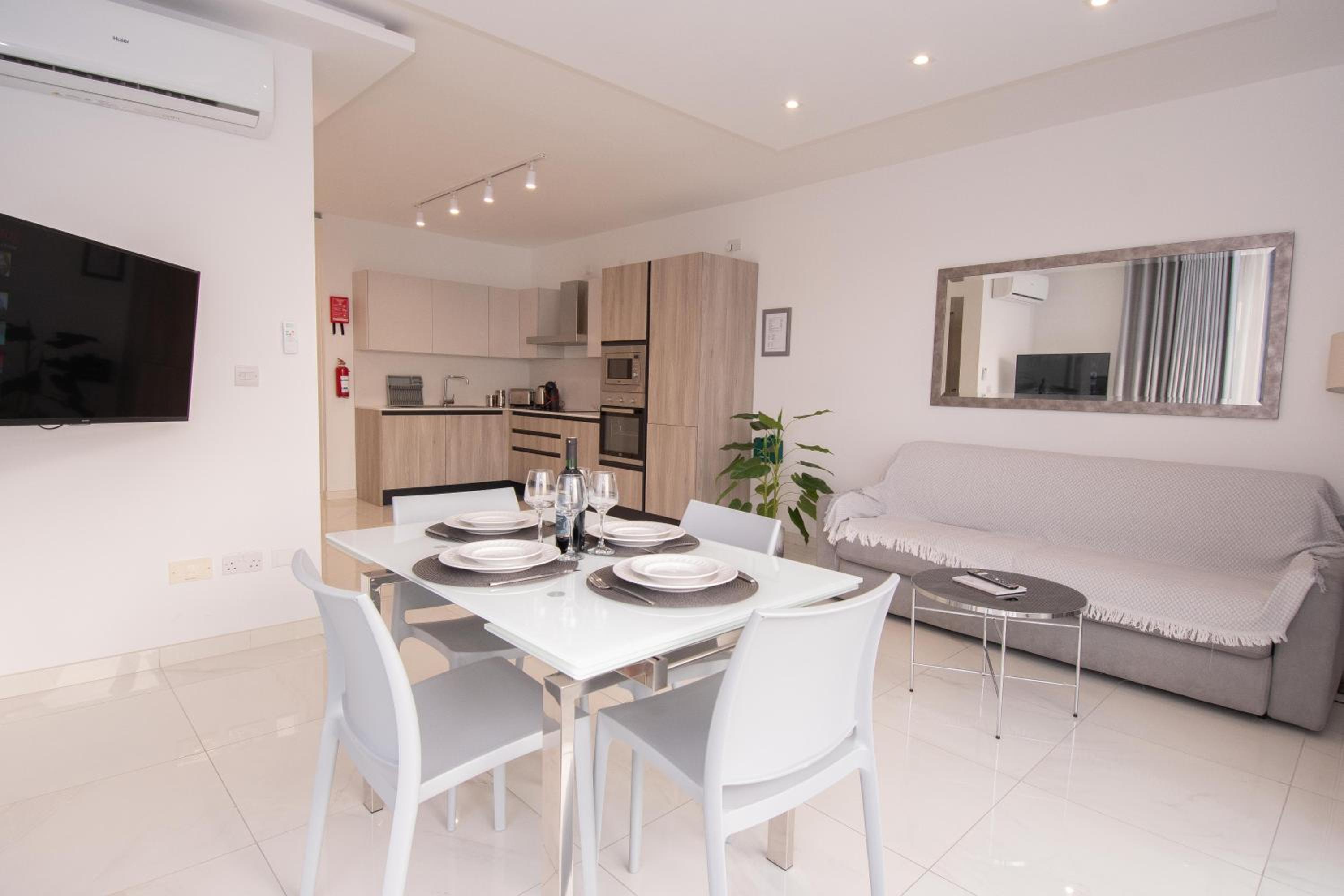 Sea front Apartment photo 2