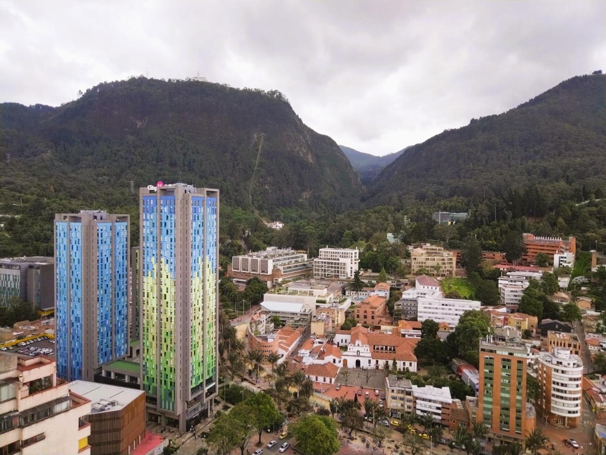 Heart of Bogotá Hideaway - Terrace panoramic view