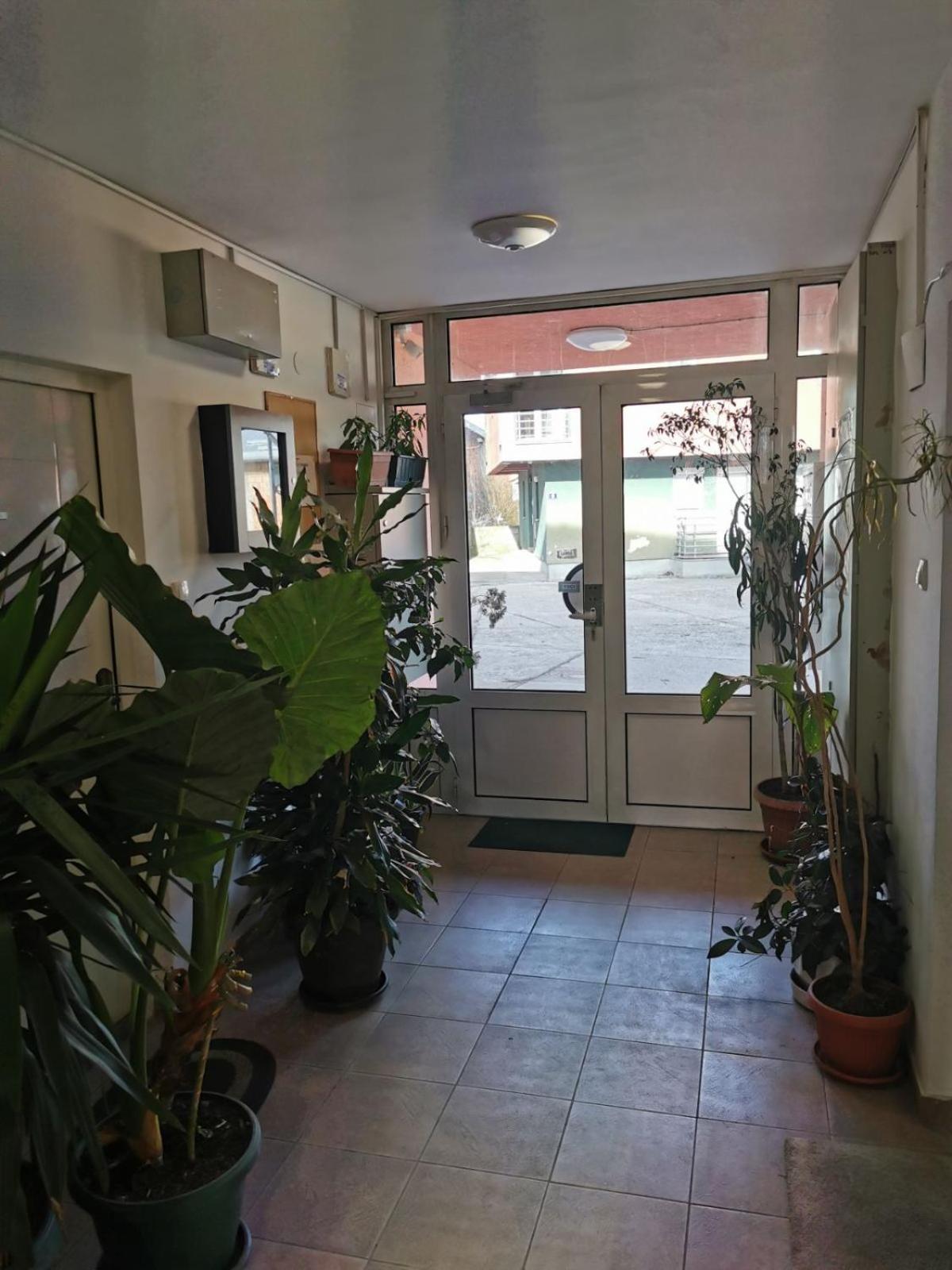 Studio Lena view 2